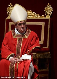 Paus Francis I berpakaian merah