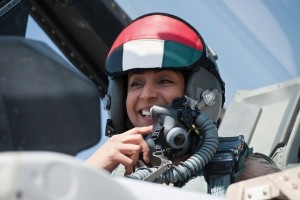 Major Mariam al-Mansouri pilot wanita Emirat Arab membom NIK ISIS