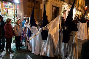 Prosesi Santa Semana (seminggu sebelum Easter) di Spanyol